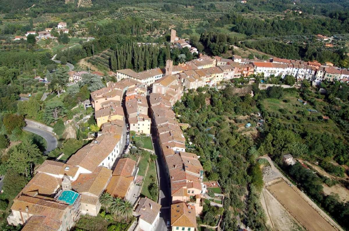 Quattro Gigli Hotel Montopoli in Val dʼArno Exteriör bild