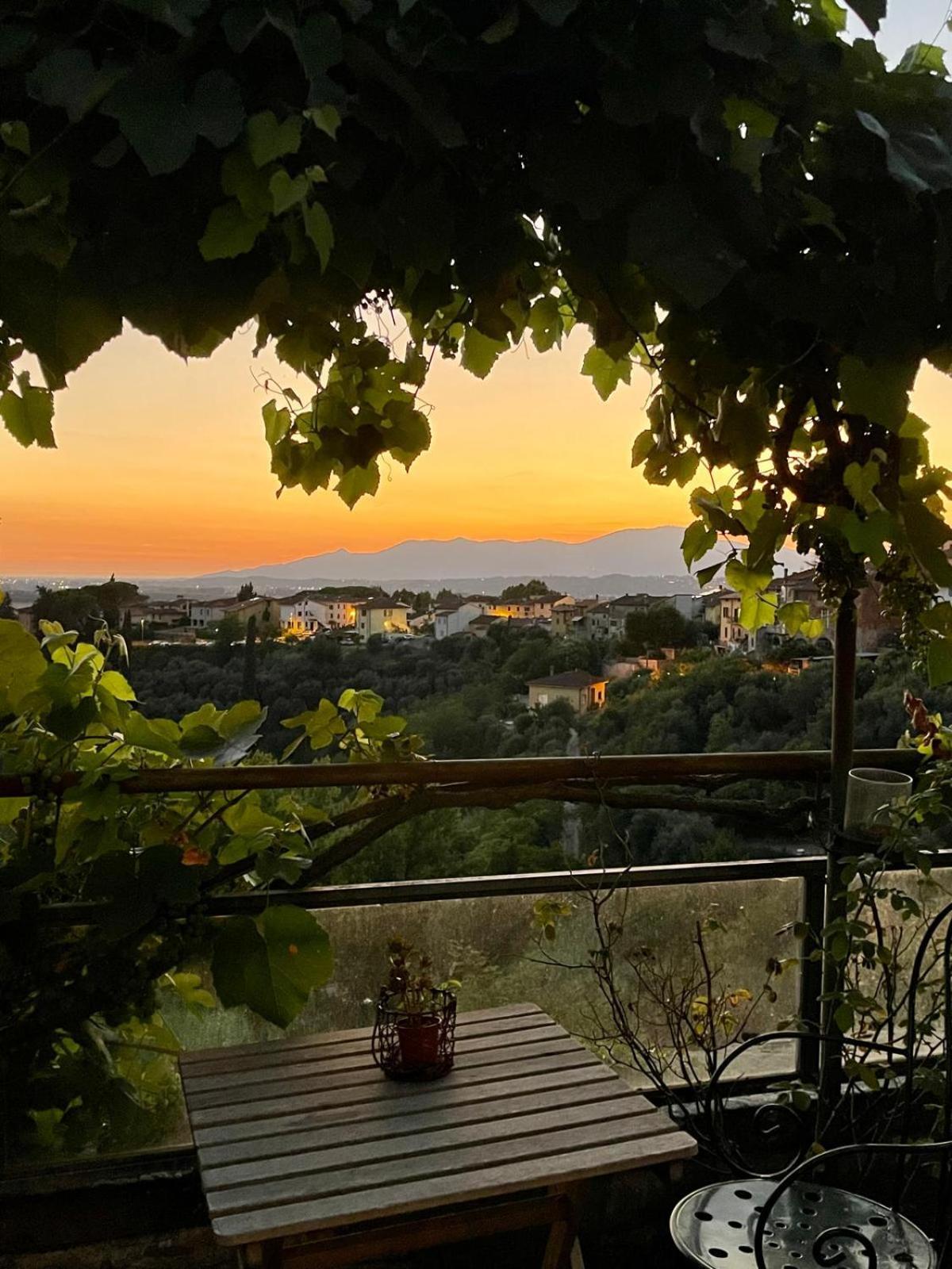 Quattro Gigli Hotel Montopoli in Val dʼArno Exteriör bild