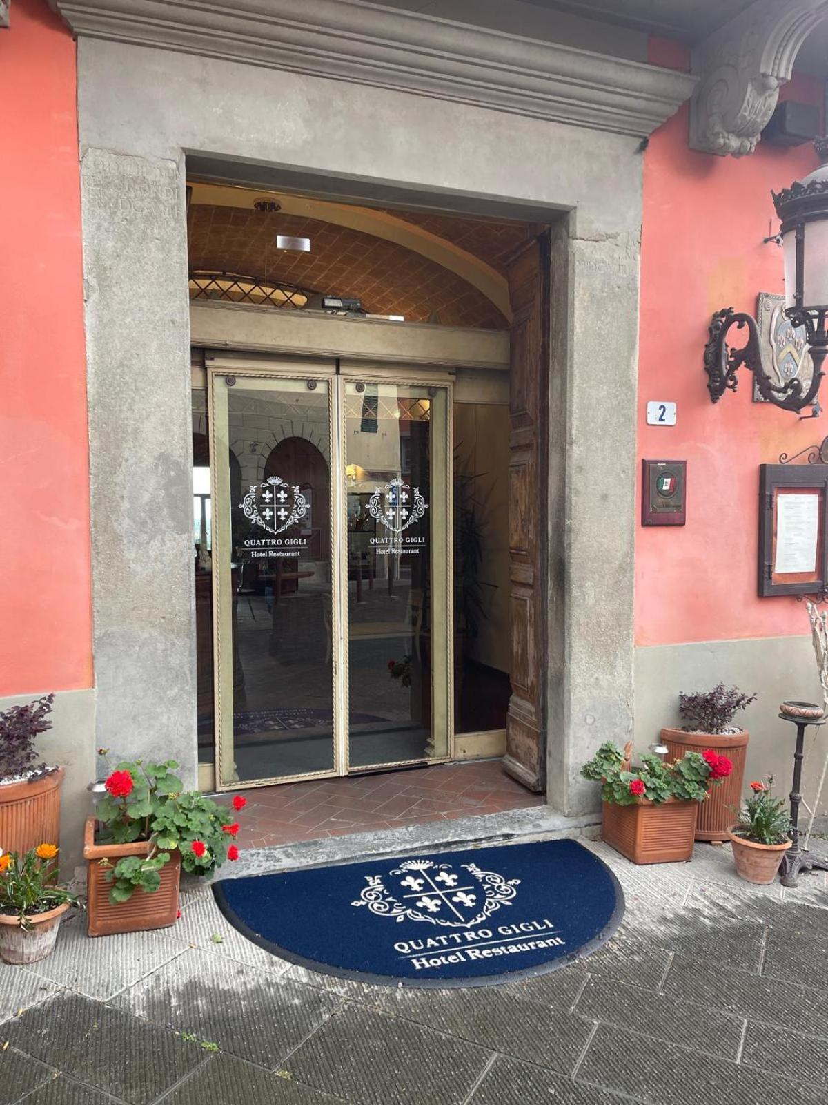 Quattro Gigli Hotel Montopoli in Val dʼArno Exteriör bild